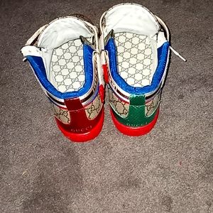 Gucci Sneakers